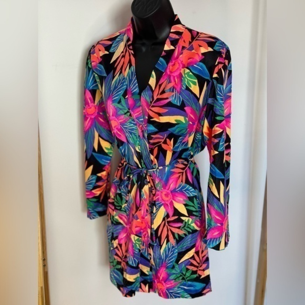 Vintage late 60’s early 70’s Tropical Floral Size M